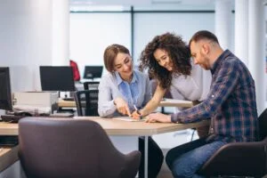 clientes-felices-de-seo-emprende